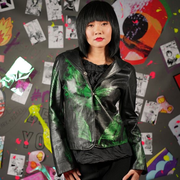 Upcycled Vintage Leather Jacket by Mario Oliva – Hand-Painted, Size XS - Picture 3 of 12